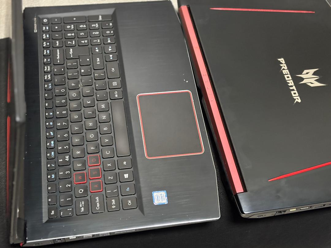 Laptop